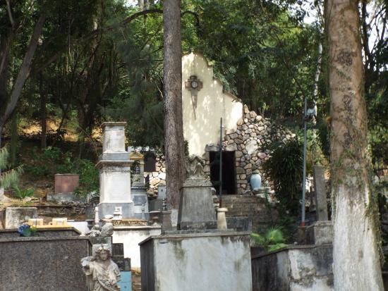 Cemiterio de Paqueta